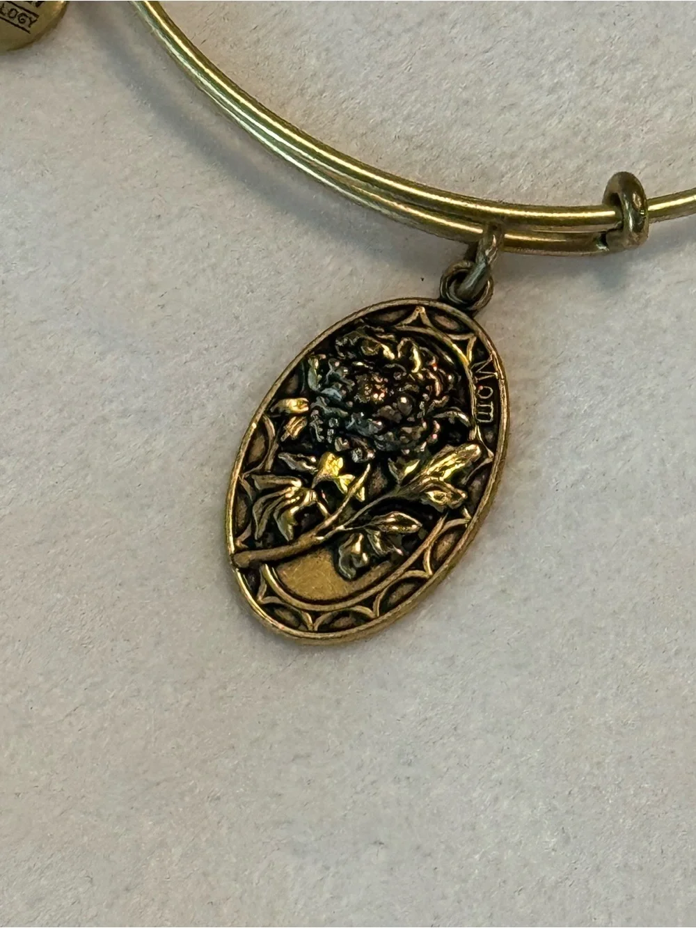 Alex and Ani 2018 Floral Oval Mom Charm Bangle Bracelet - Antique Gold